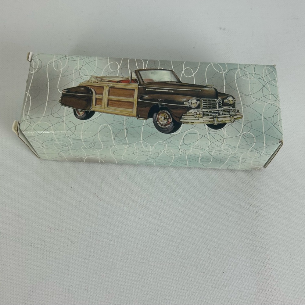 Avon - NOS '2001' - 1942 Lincoln Continental Cabriolet, full - Picture 8 of 12